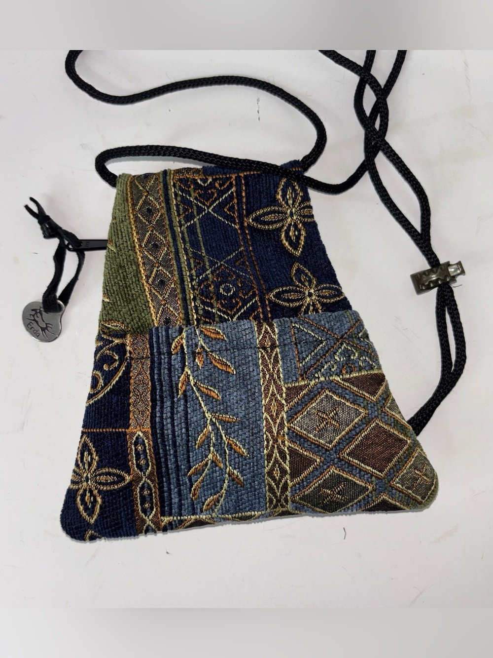 ERDA Triangular Floral Tapestry Crossbody Bag Small Pouch 7”x 7” - Picture 2 of 9